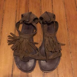 Minnetonka Sandals